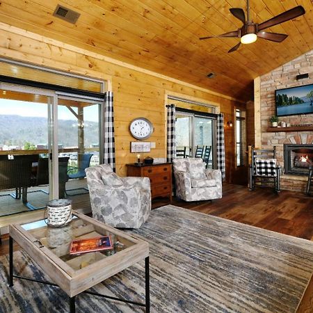Holly Ridge Hideaway Vila Gatlinburg Exterior foto